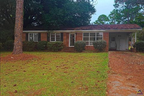 619 E 26th Avenue Cordele GA 31015