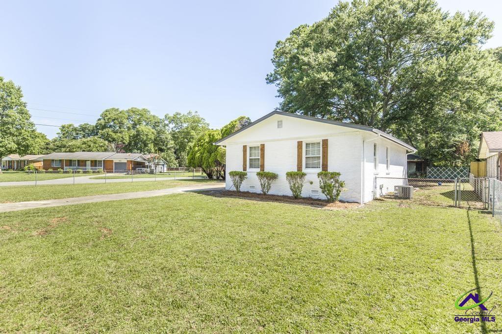804 Arrowhead Trail