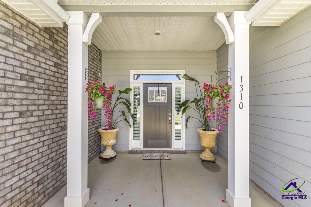 1310 Barrington Place Cove