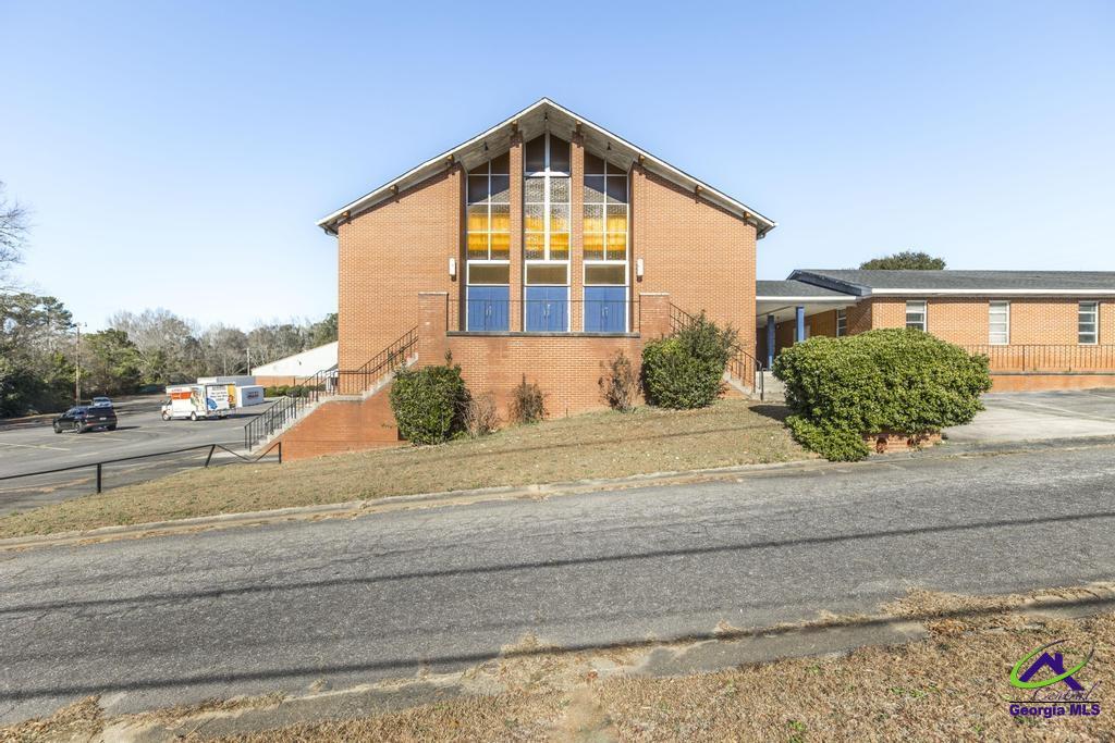 2270 Shurling Drive