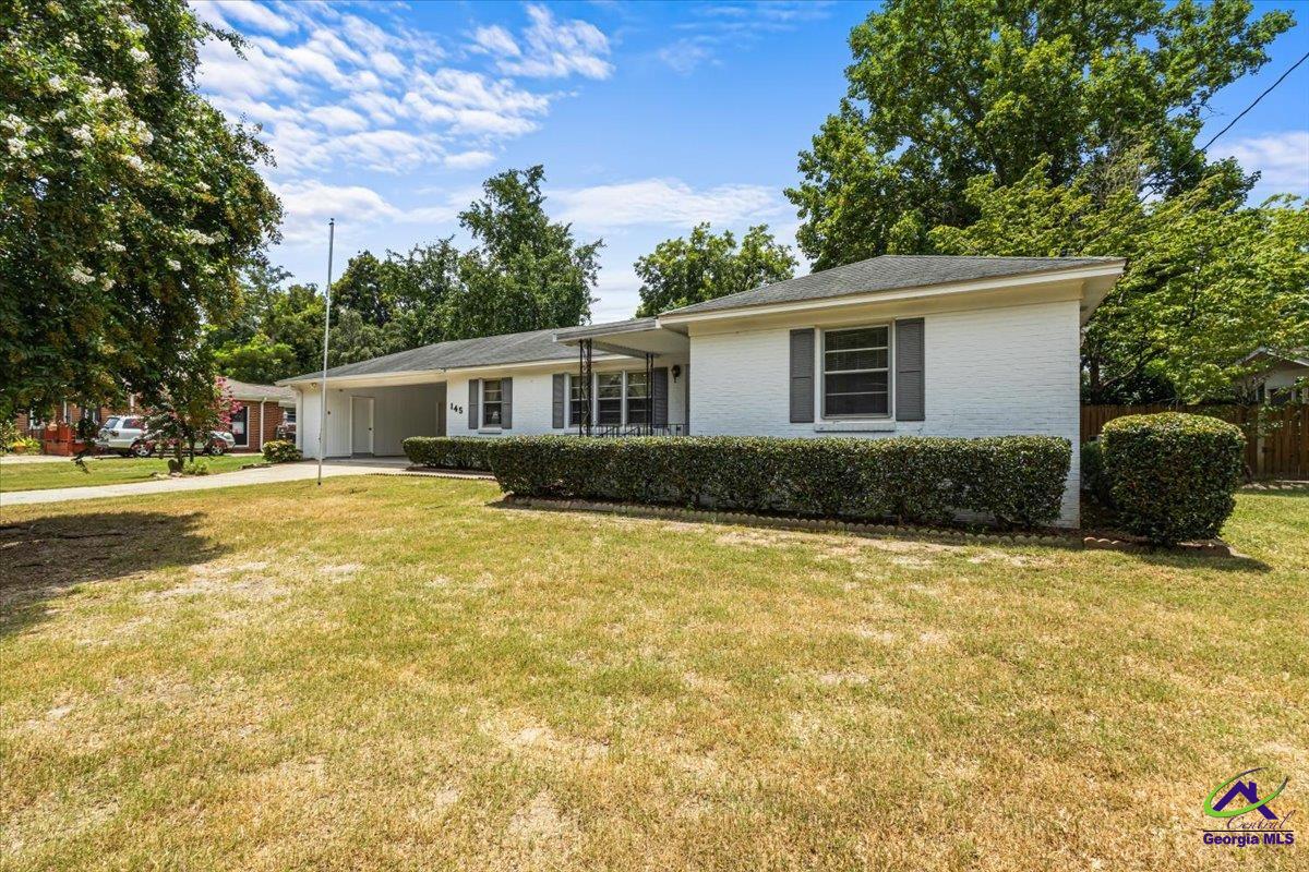 145 Lakeview Terrace