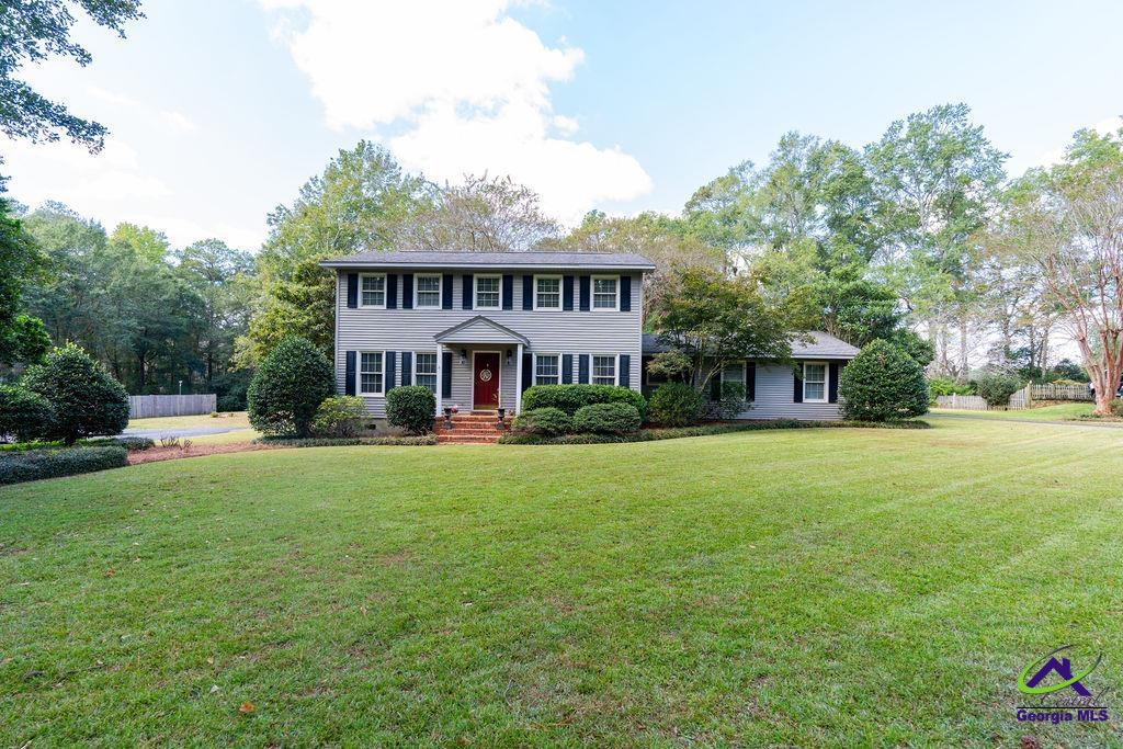 111 Hampton Way