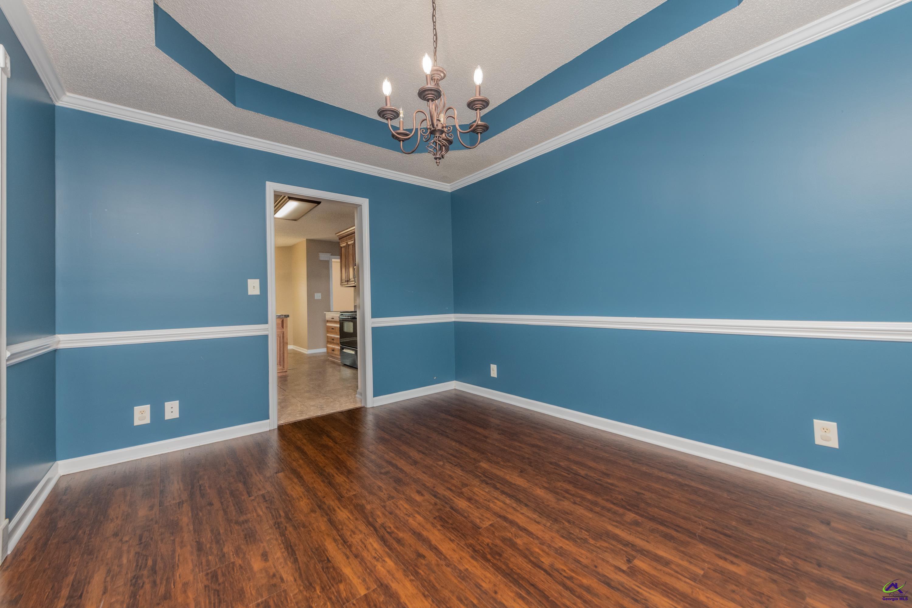 102 Ironwood Dr