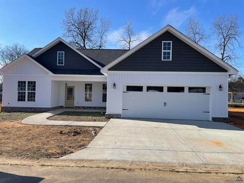 116 Pecan St Cochran GA 31014