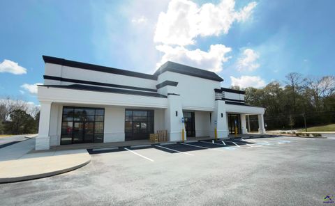 1325 Washington Street Perry GA 31069