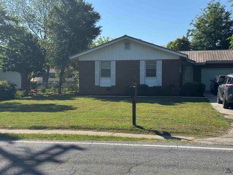 1032 Elberta Road Warner Robins GA 31093