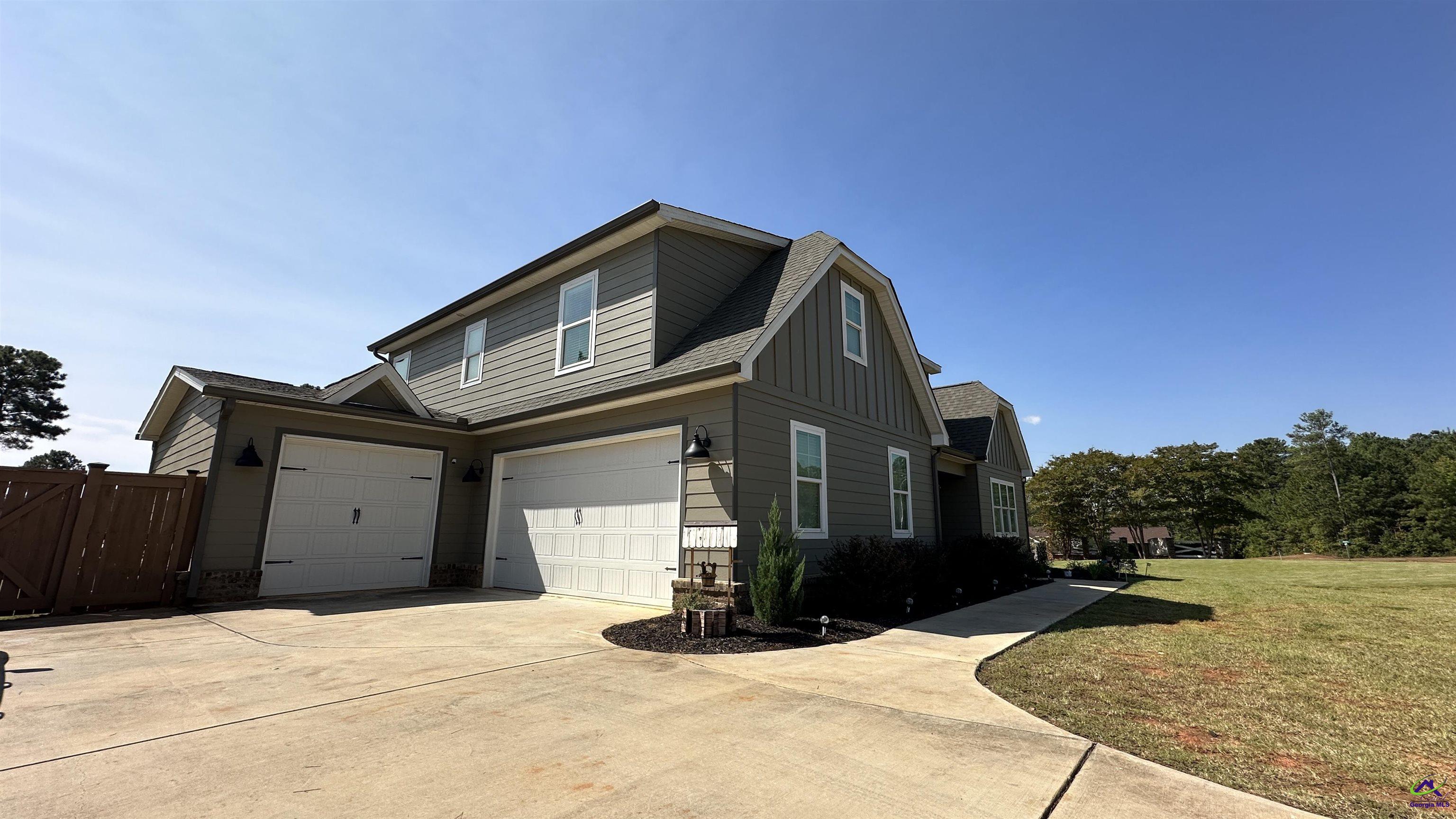 17 Creekside Trail