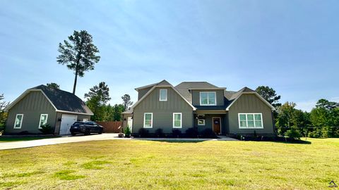 17 Creekside Trail Forsyth GA 31029