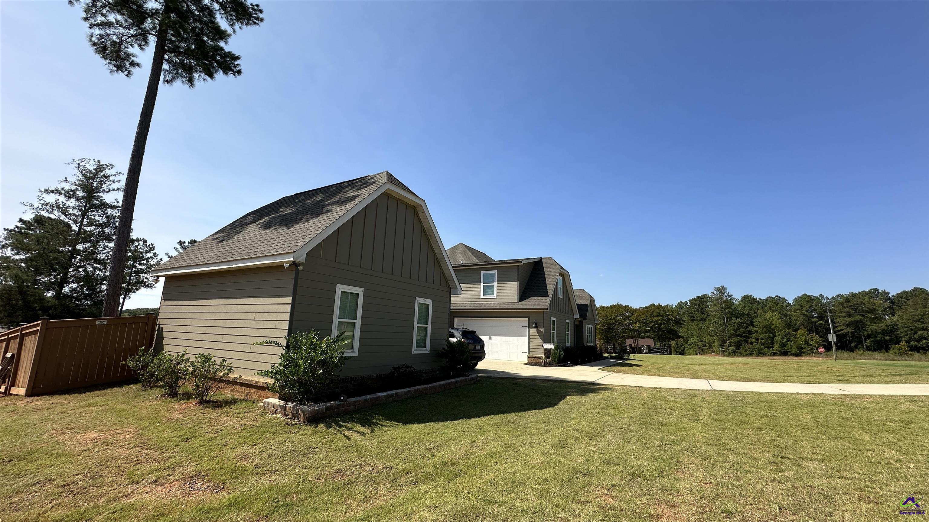 17 Creekside Trail