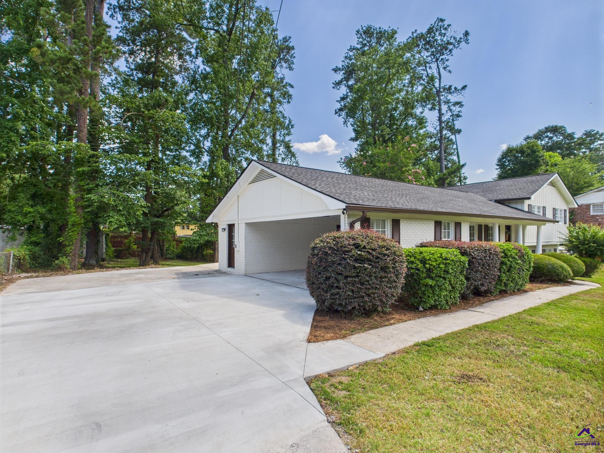 4630 Glenwood Drive