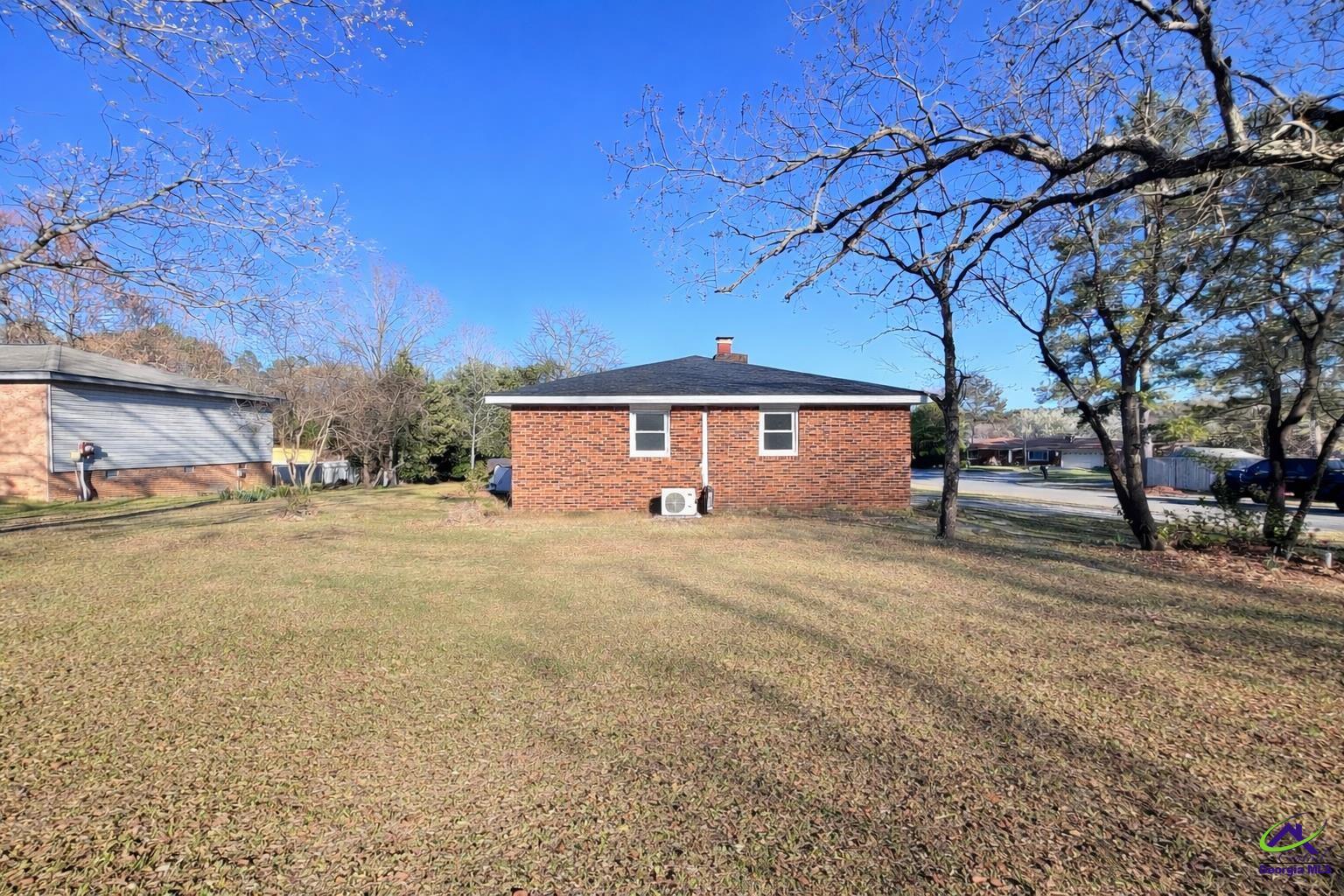 101 Sunnybrook Court