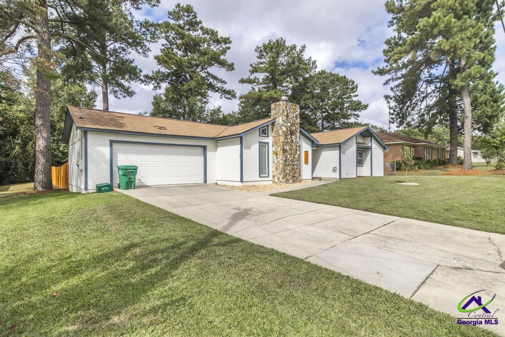 221 Gilchrist Drive