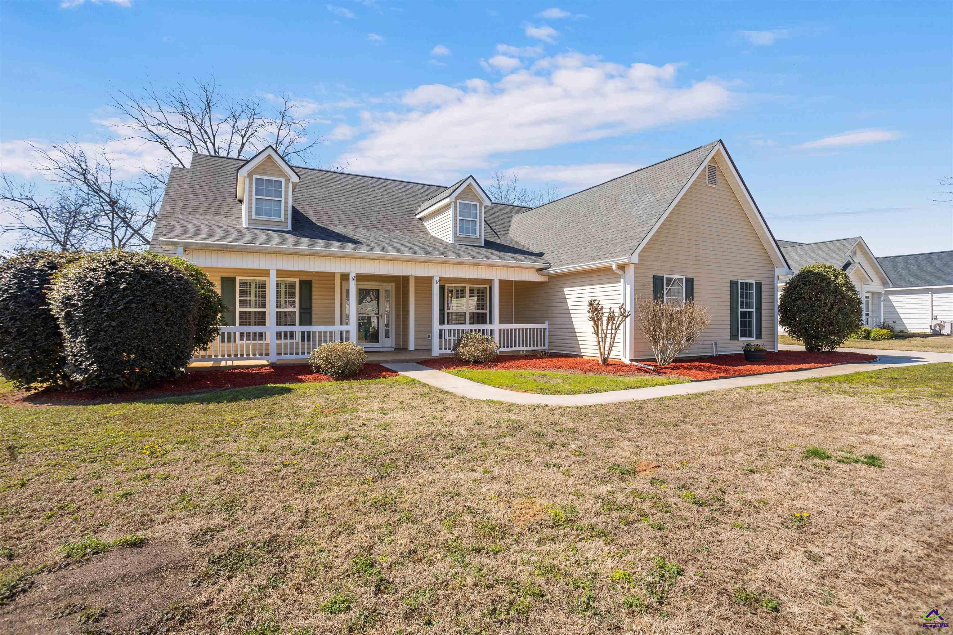 216 Duke Lane