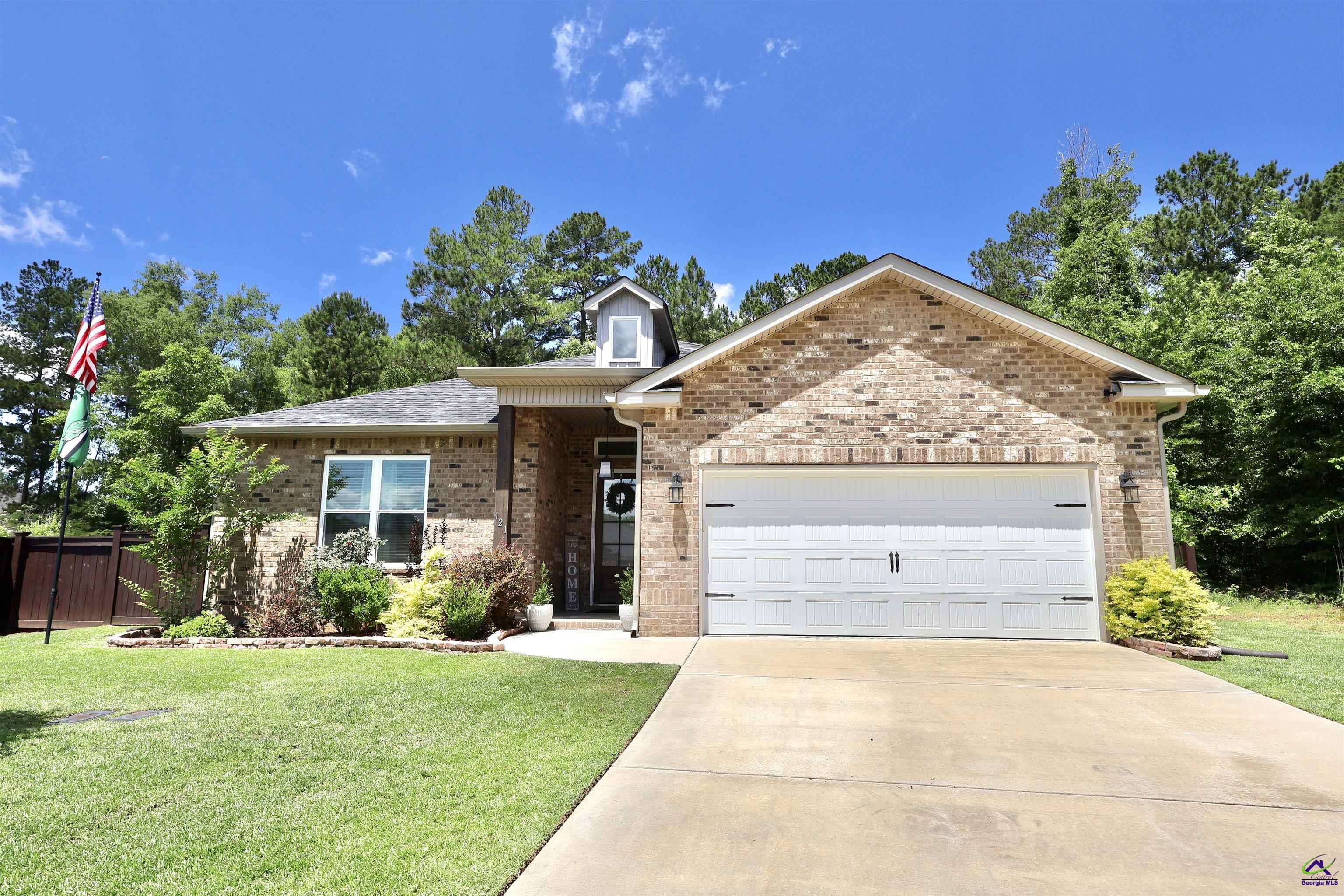 121 Gwendolyn Avenue