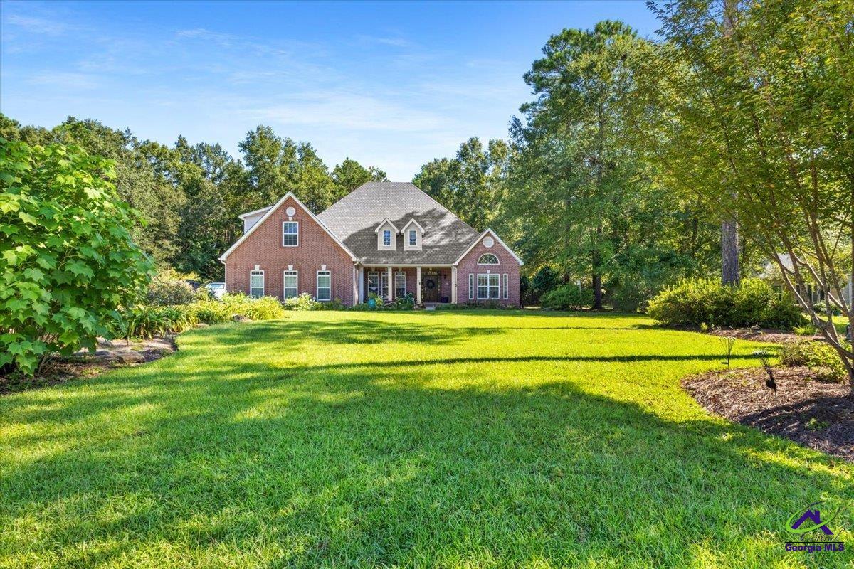 102 Seven Pines Court
