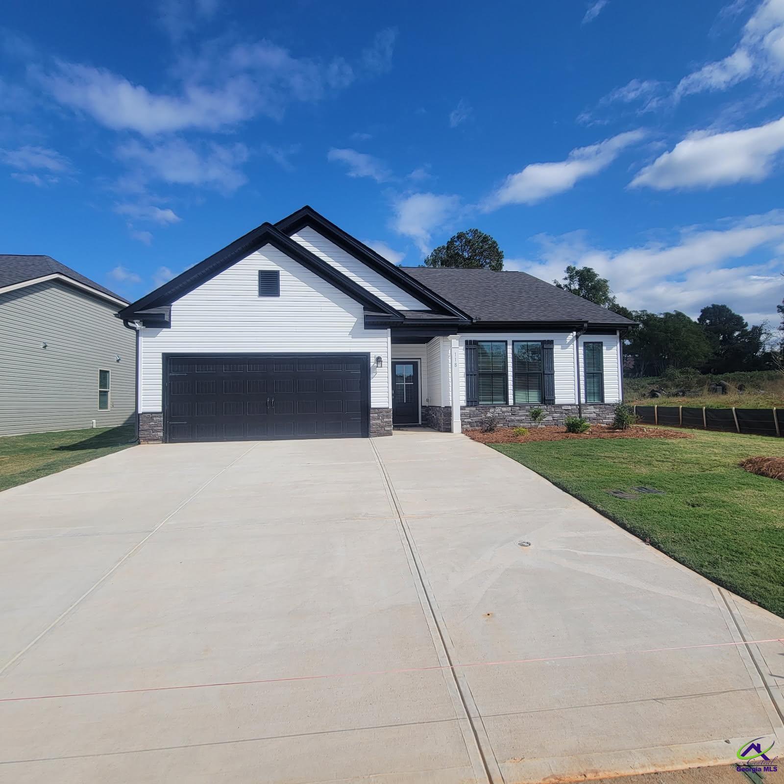107 Breakwater Way