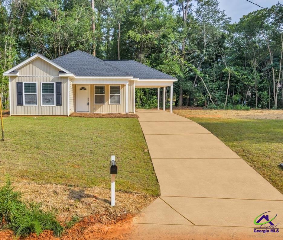 325 Peach Circle