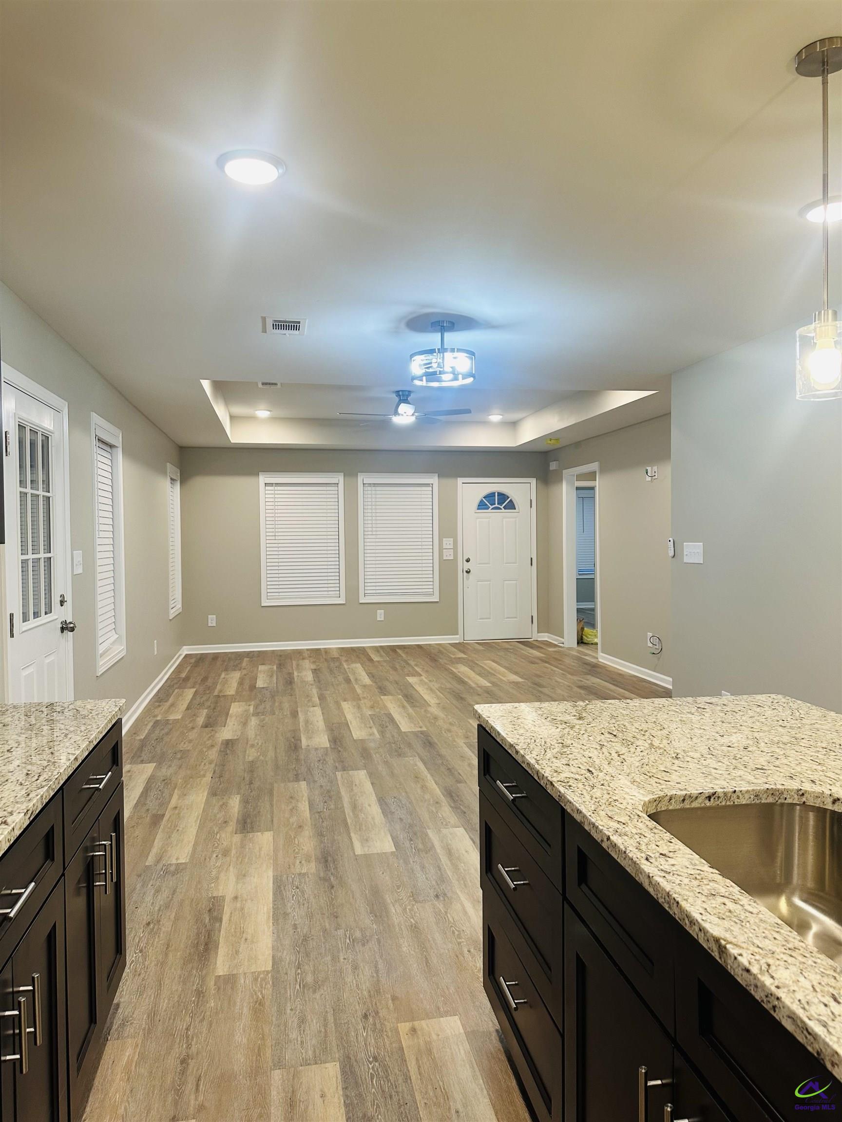 325 Peach Circle