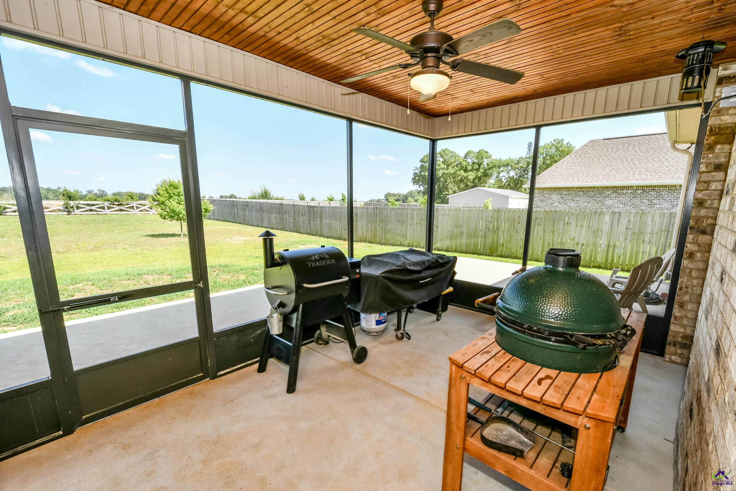 412 Stonegate Trail