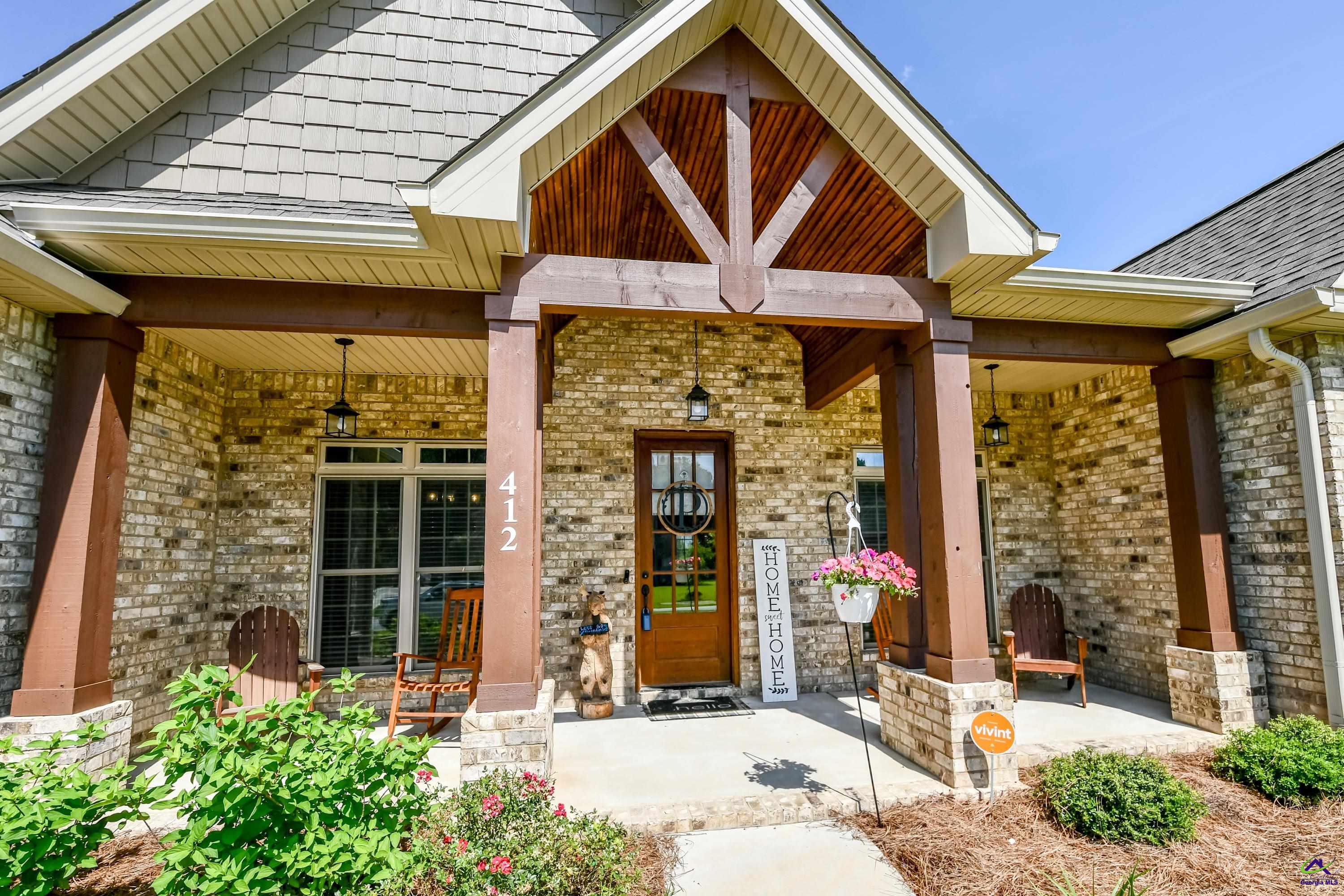 412 Stonegate Trail