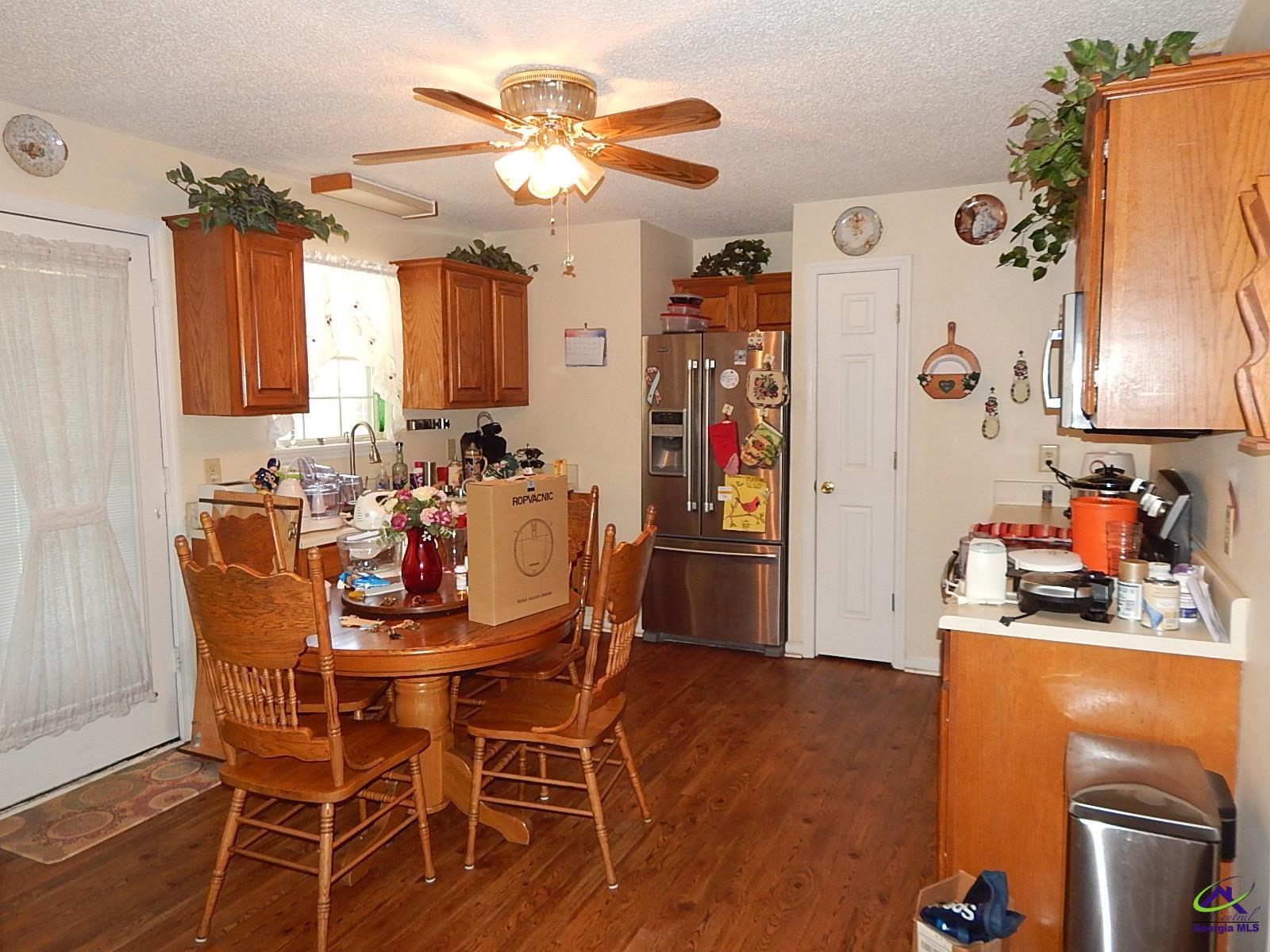 589 Burnett Road
