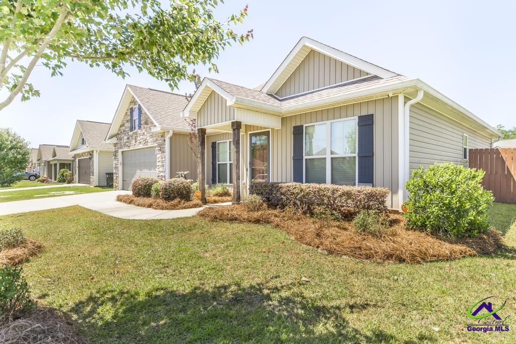 104 Savannah Lane