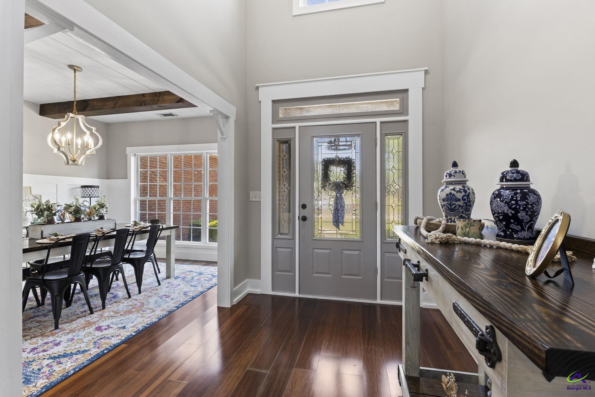 218 Knob Hill Drive