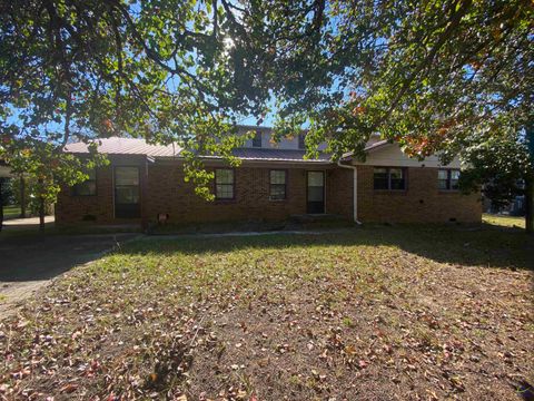 65 Mathews Street Fort Valley GA 31030