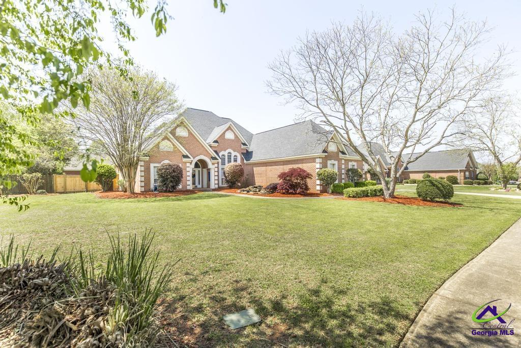 204 Grove Court