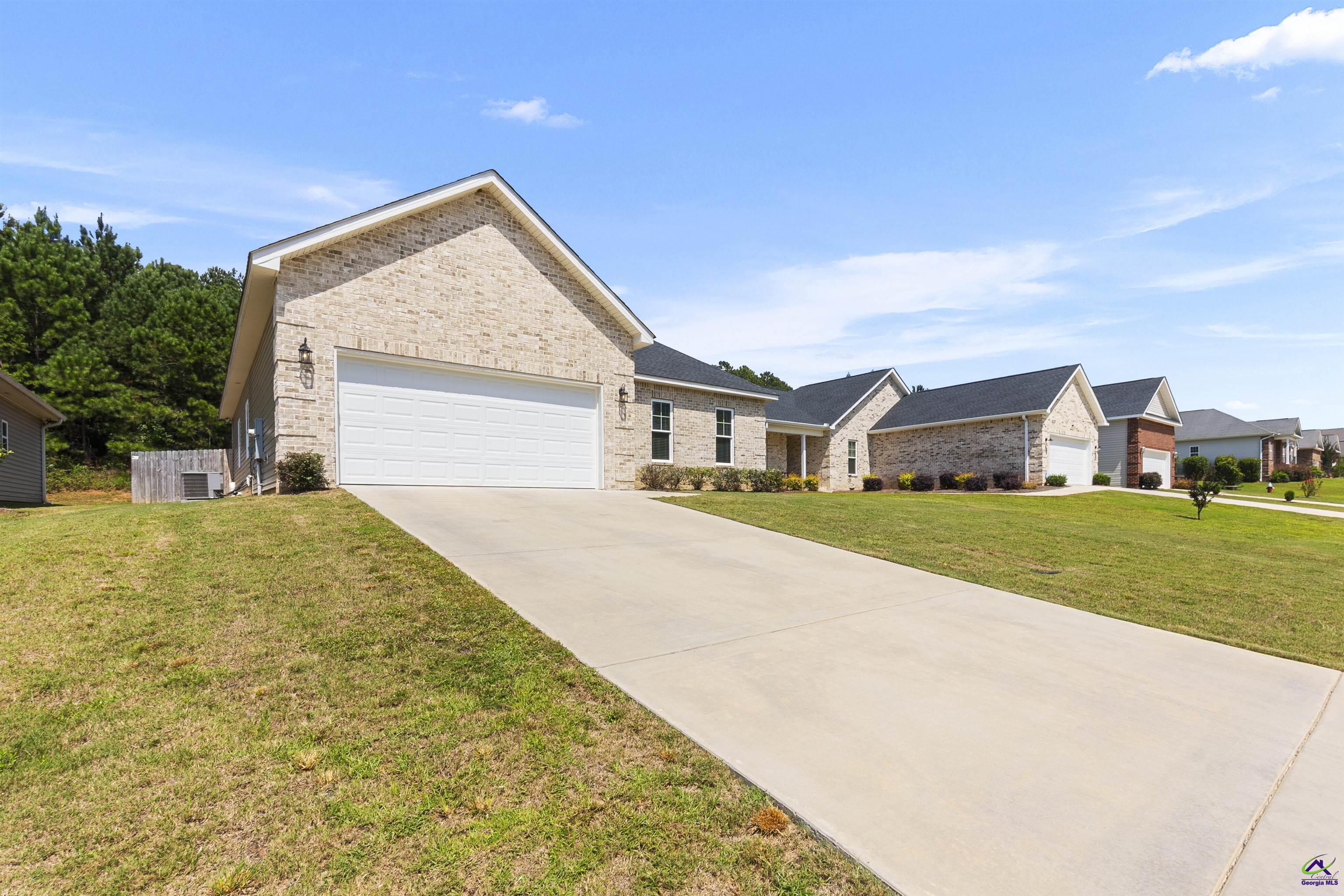 104 Lasso Drive