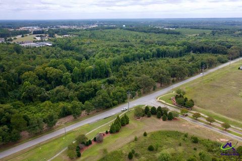 Airport Rd. Perry GA 31069