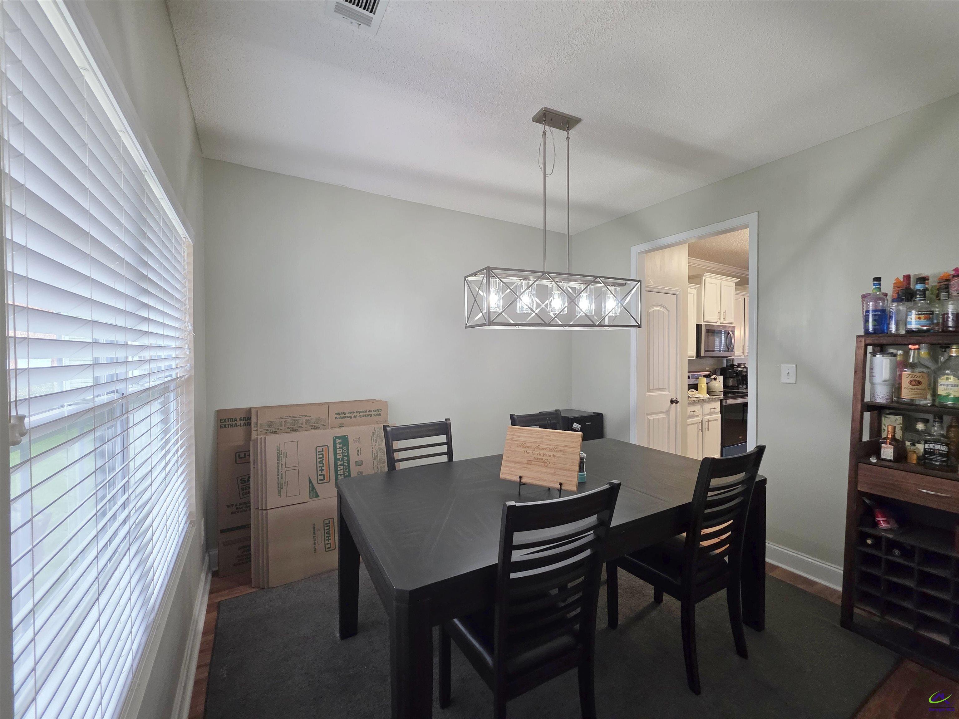 402 Ivey Chase