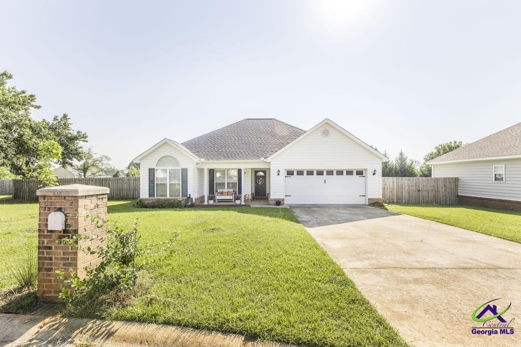 109 Sanders Court
