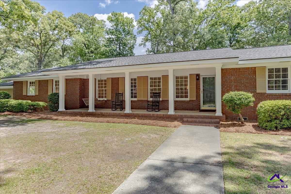 210 Ridgeland Drive