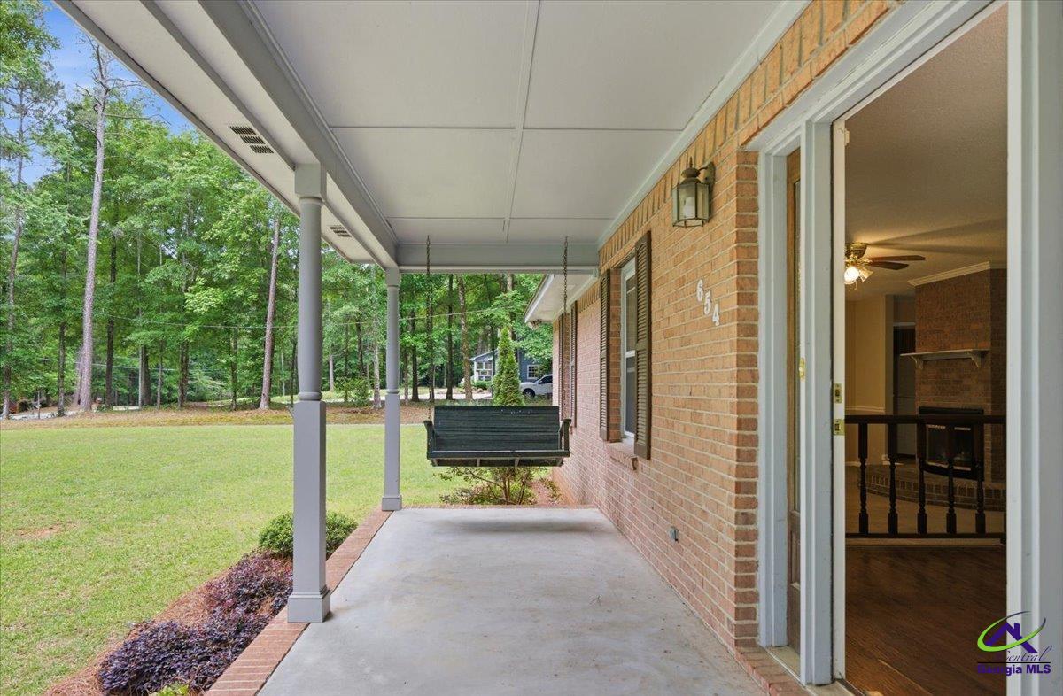 654 Fairmont Drive