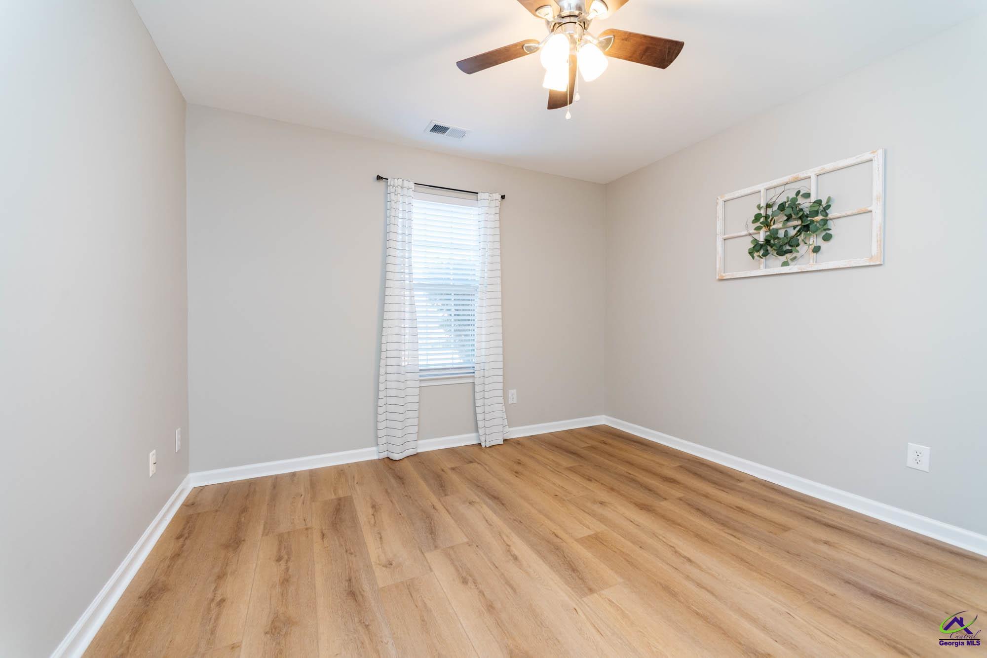 115 Mallards Landing Drive