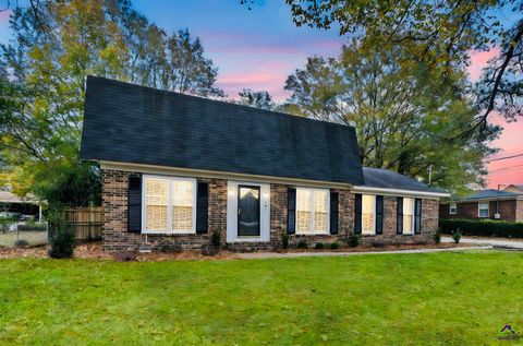 1303 Forest Hill Road Macon GA 31210