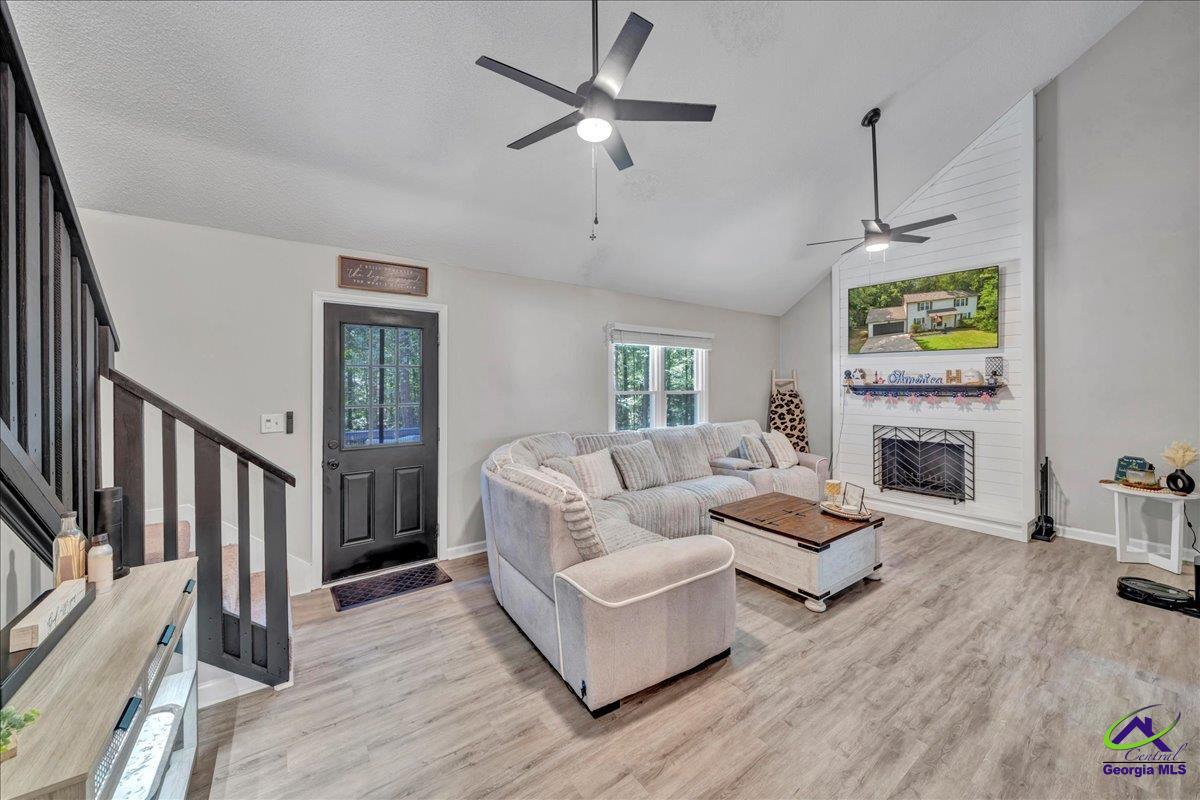 1422 Trails End Drive