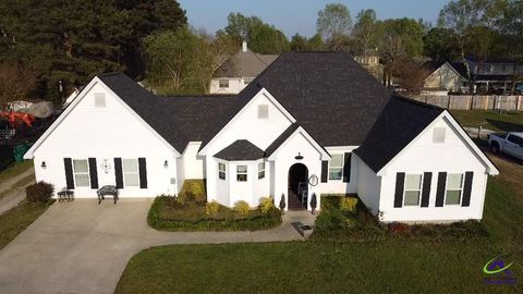 203 Doublegate Drive Bonaire GA 31005