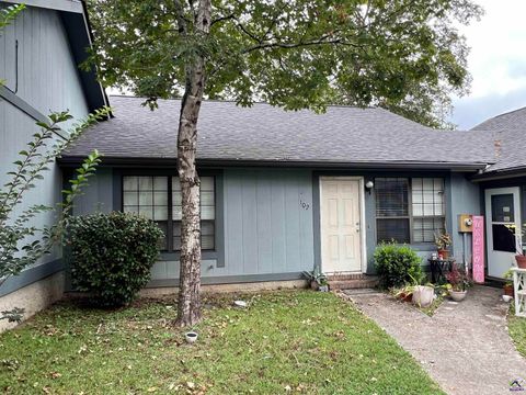 102 Tallulah Trail Warner Robins GA 31088