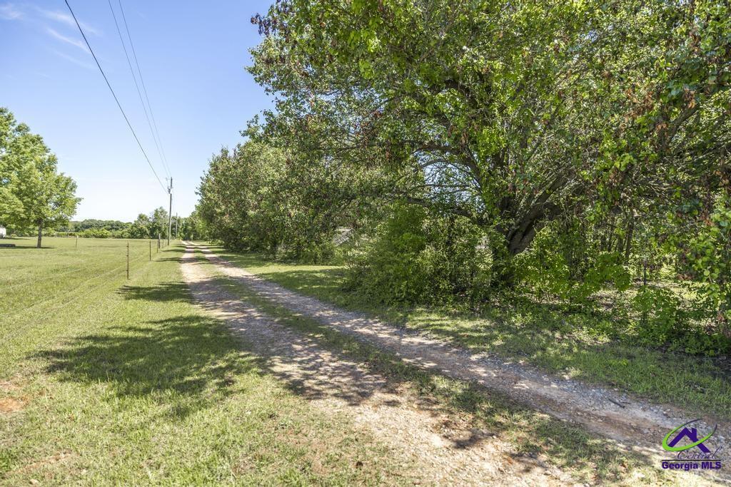 675 Burnett Rd