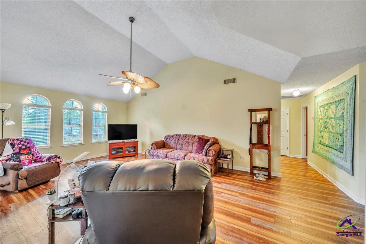 208 Pendleton Court