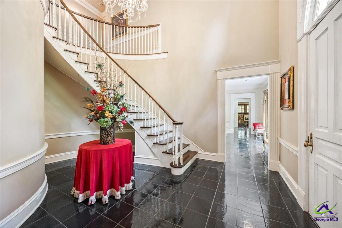 1215 Woodcrest Drive