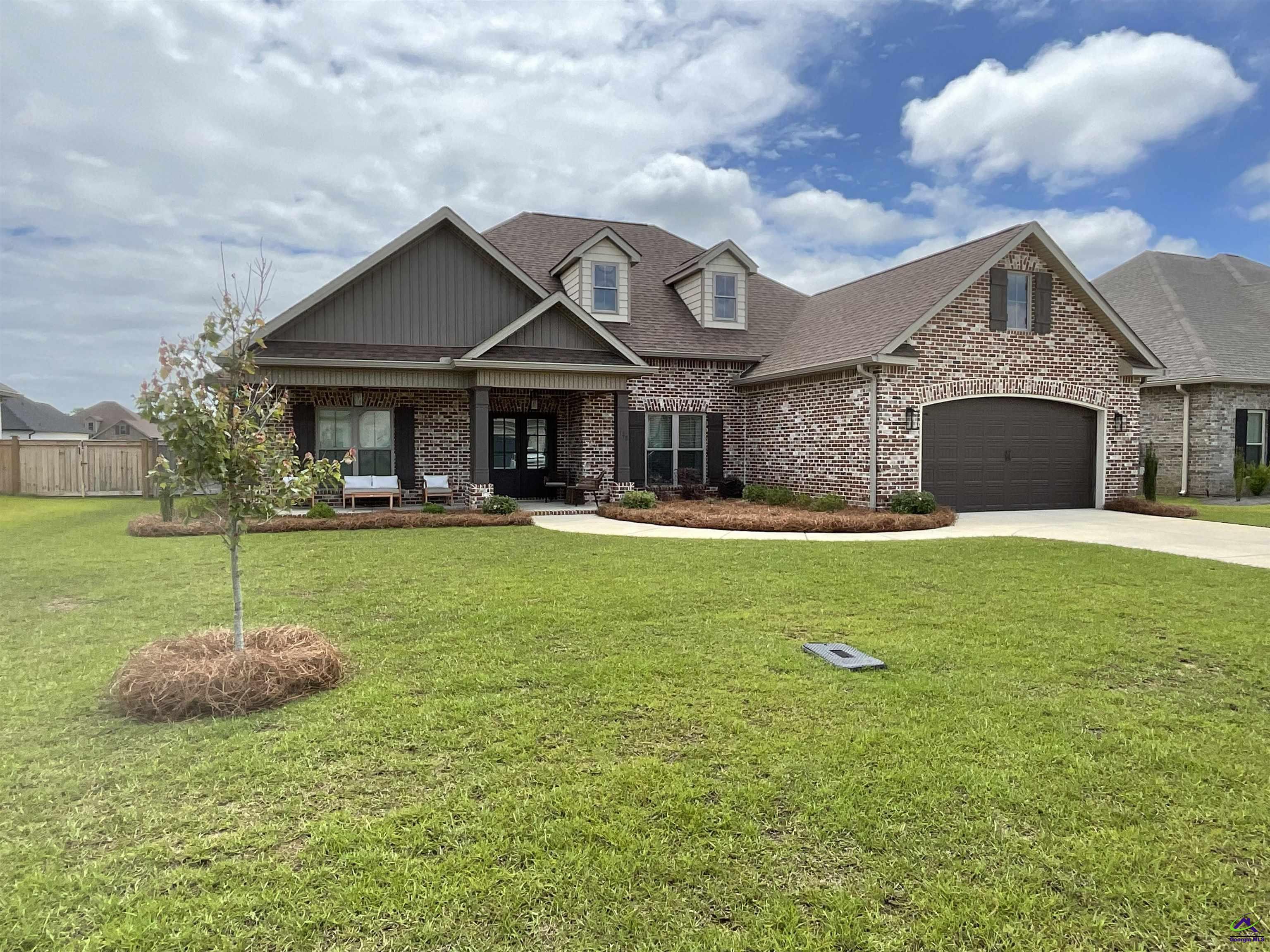 127 Woodwinds Court