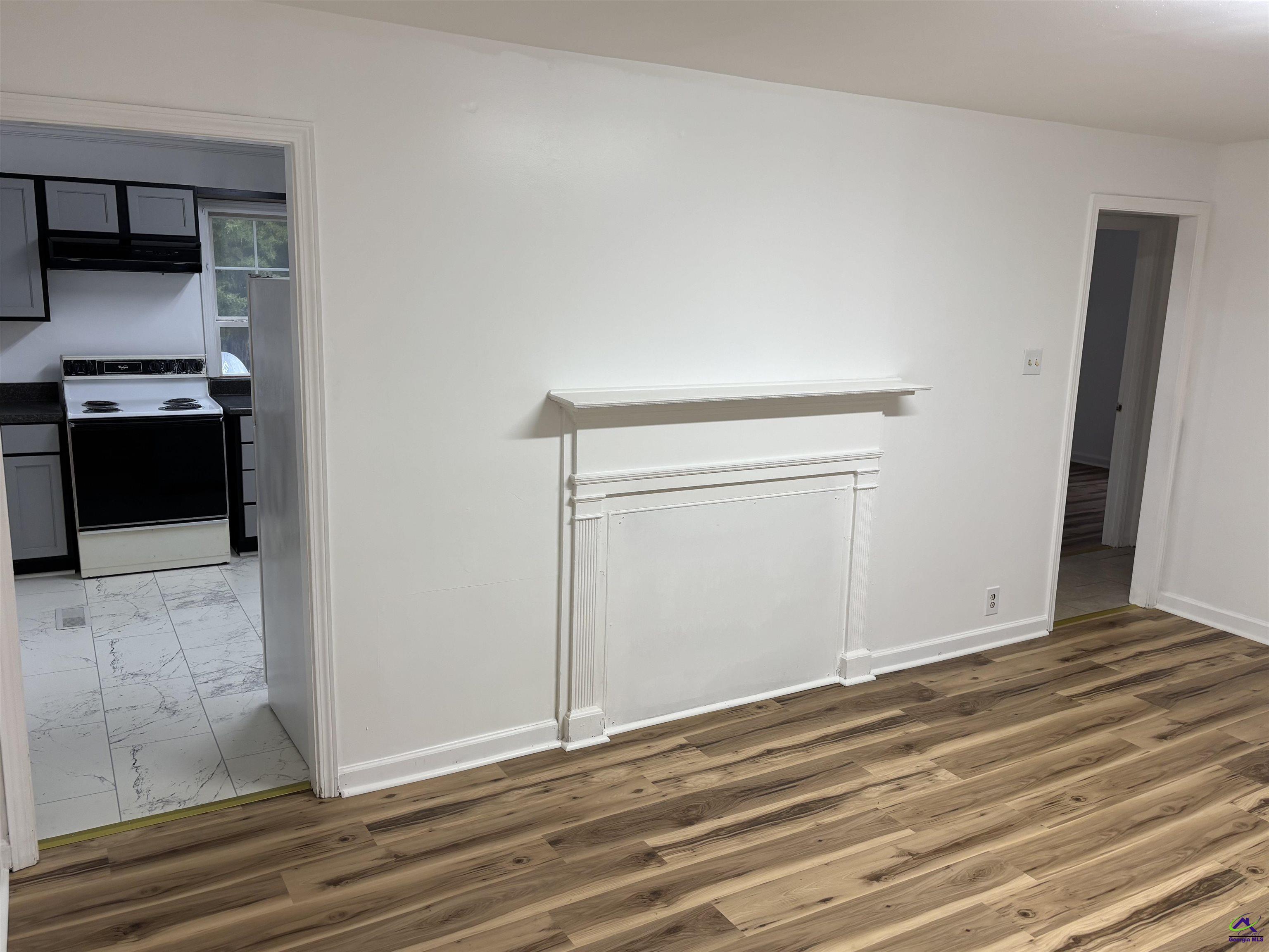 122 Tinker Boulevard