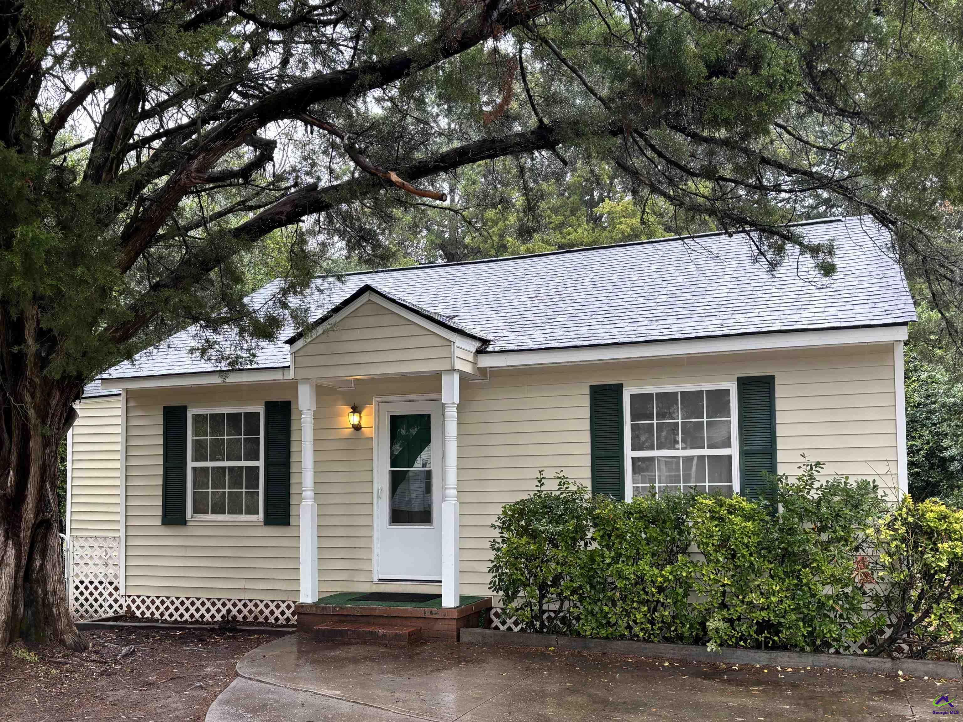 122 Tinker Boulevard