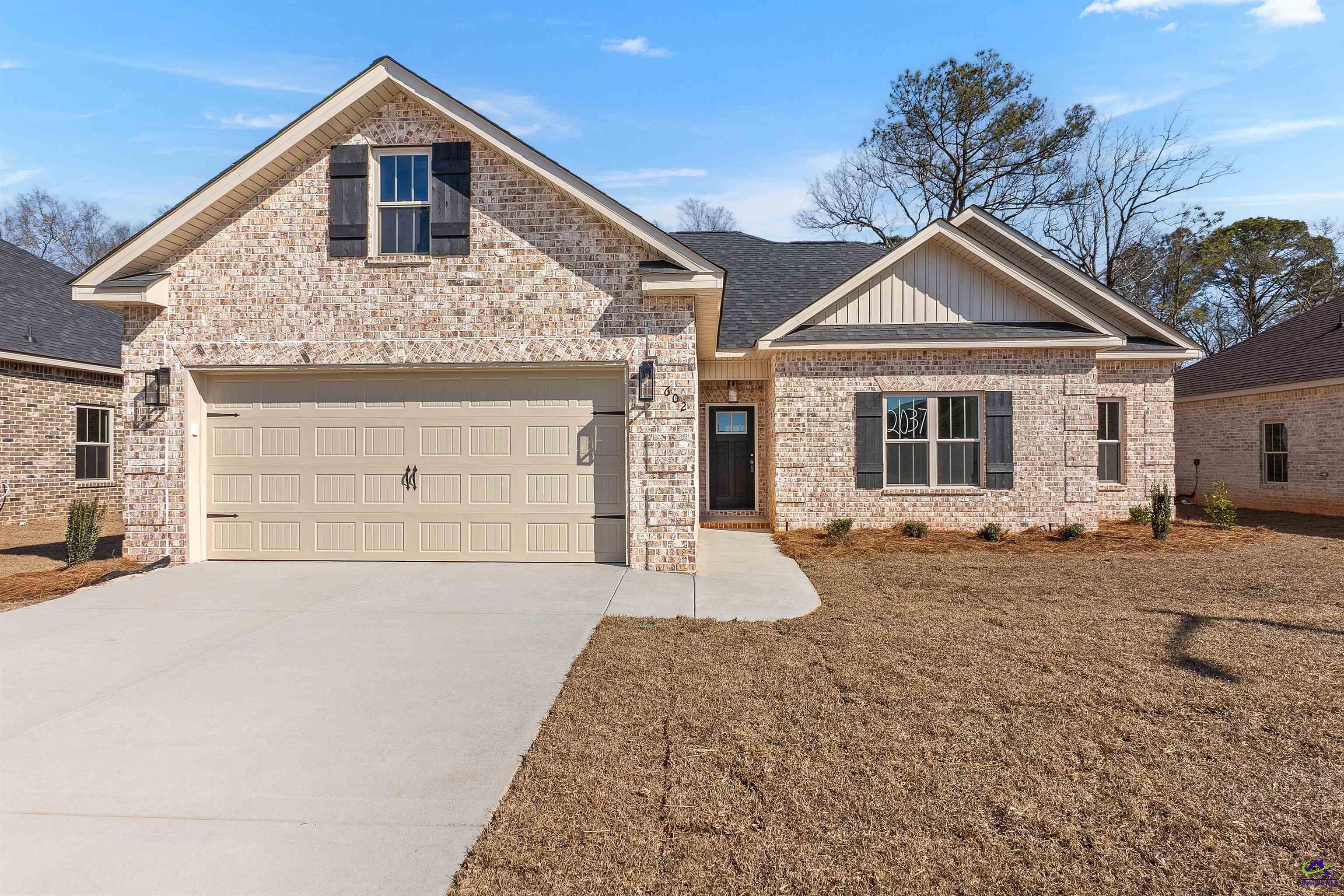 602 Bristleleaf Path