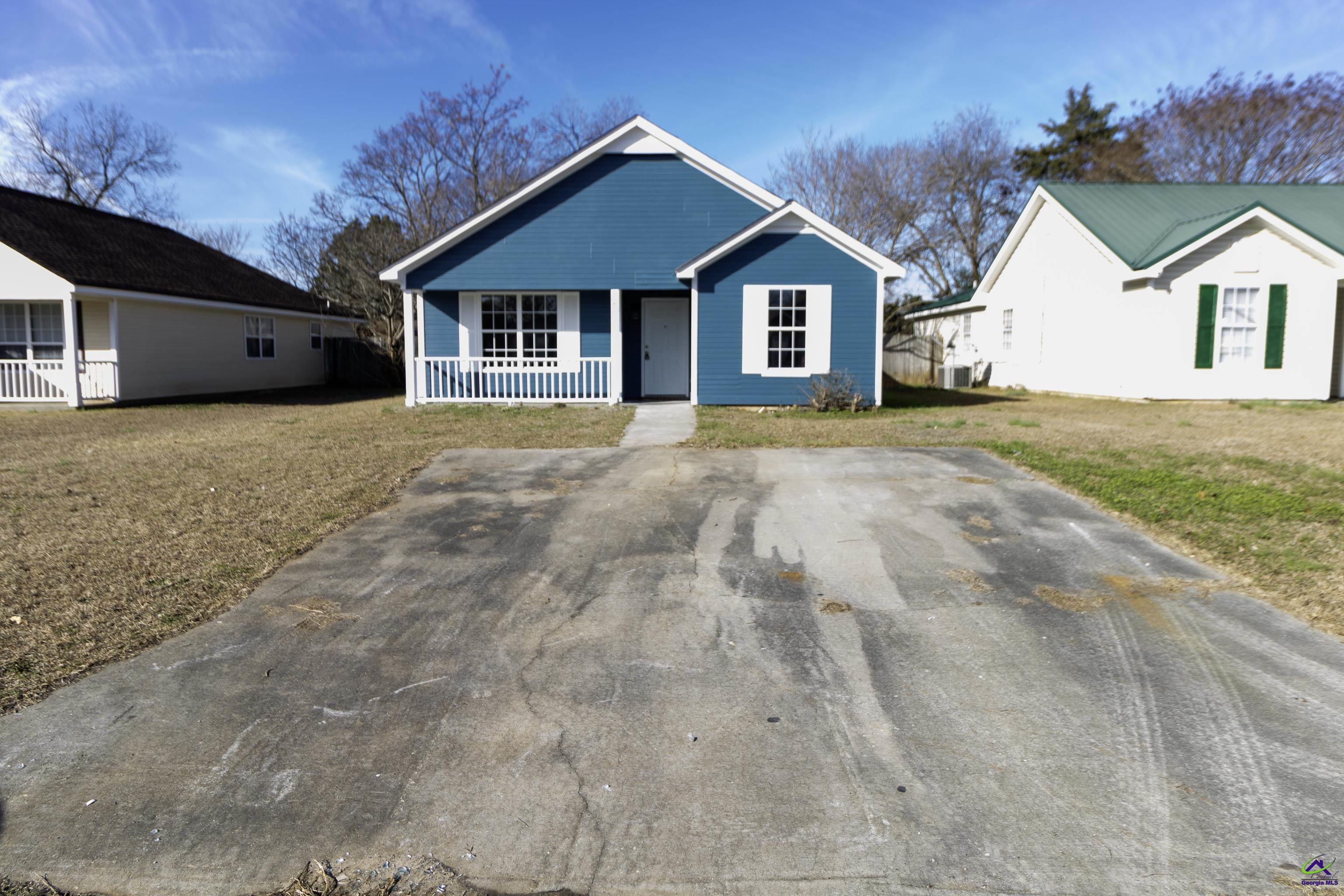 145 Kensington Circle