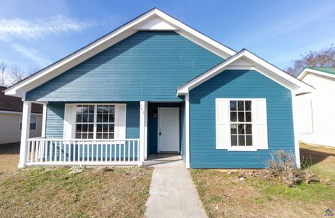 145 Kensington Circle Warner Robins GA 31093