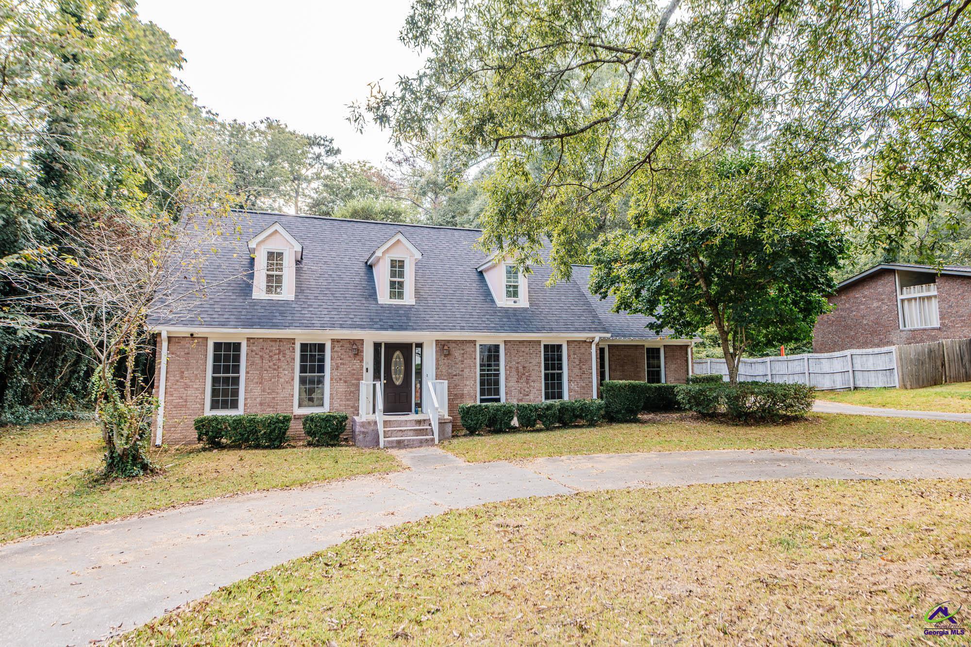 4811 Guerry Drive